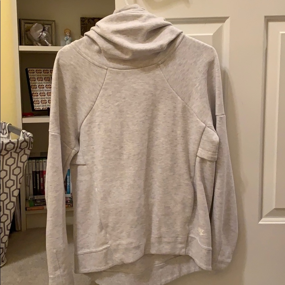 Grey hoodie